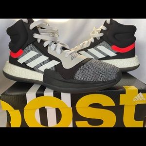 Adidas Marquee Boost Men's Basketball 11